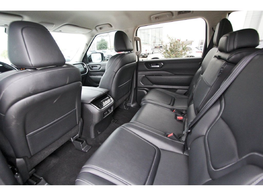 Certified 2026 Nissan Armada SV RWD image 7