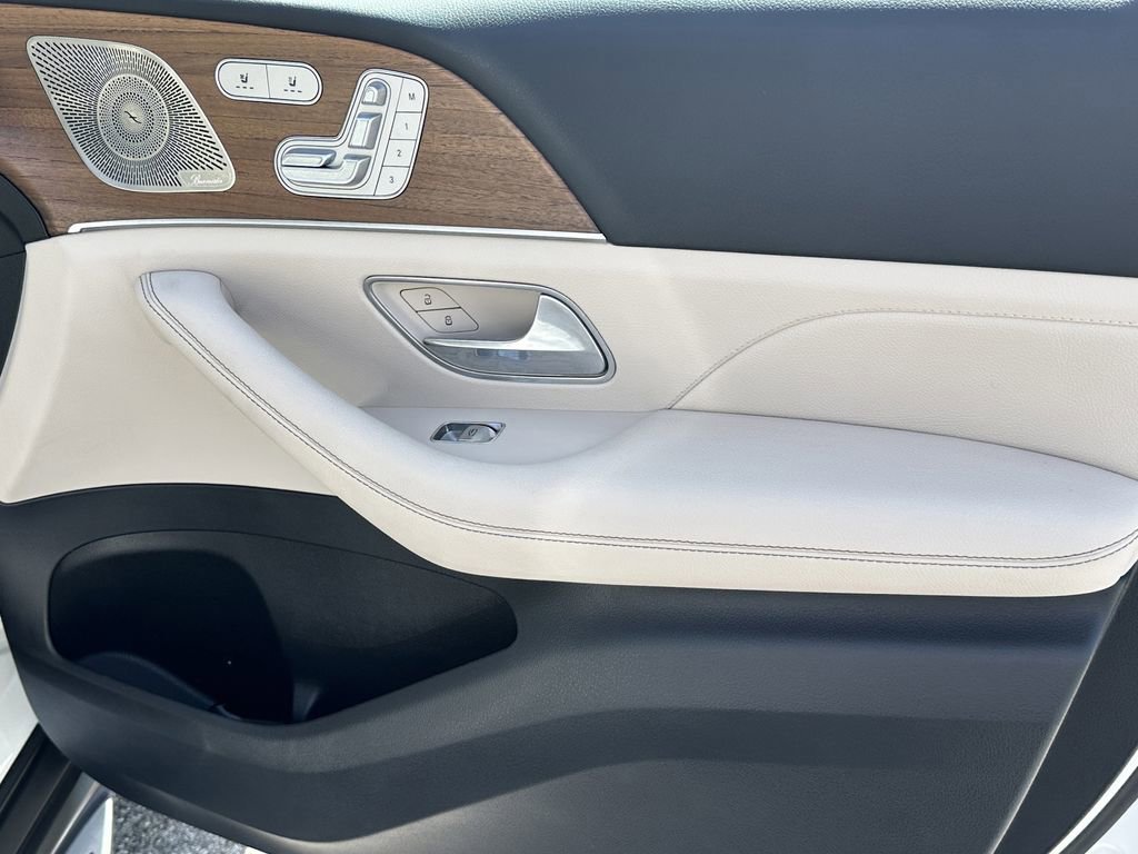 Certified 2025 Mercedes-Benz GLE 350 4MATIC image 16