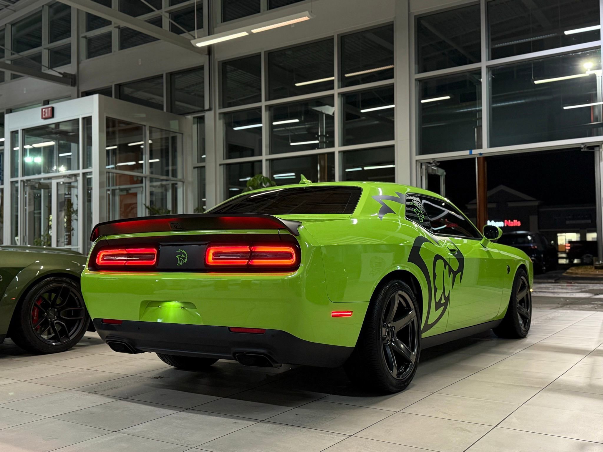 Used 2023 Dodge Challenger SRT Hellcat image 3