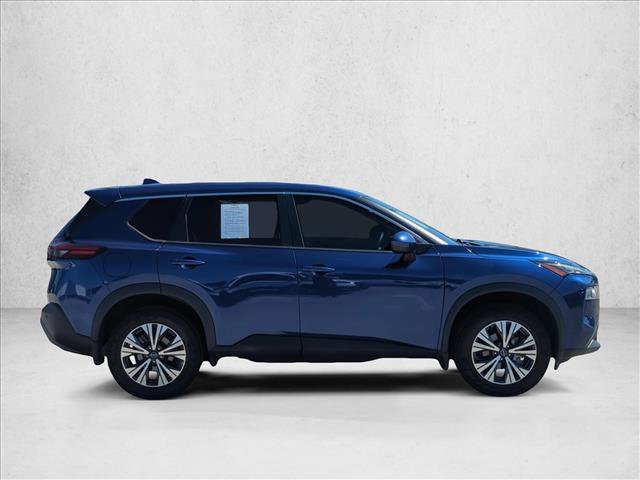 Used 2022 Nissan Rogue SV FWD image 4