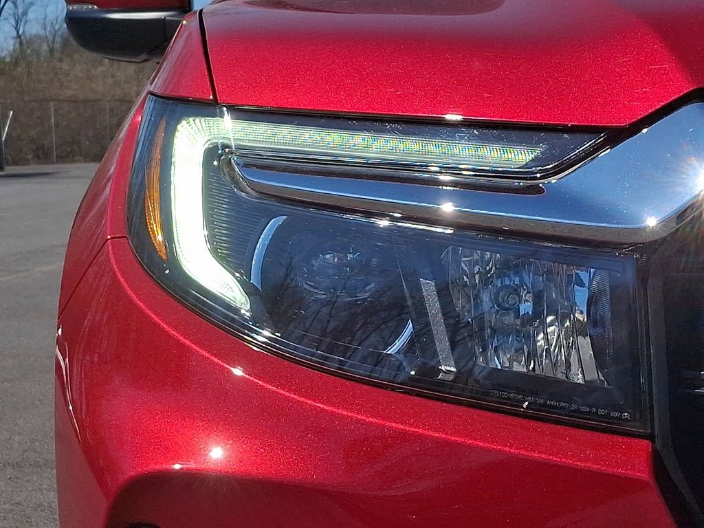 Used 2023 Honda Passport EX-L image 9