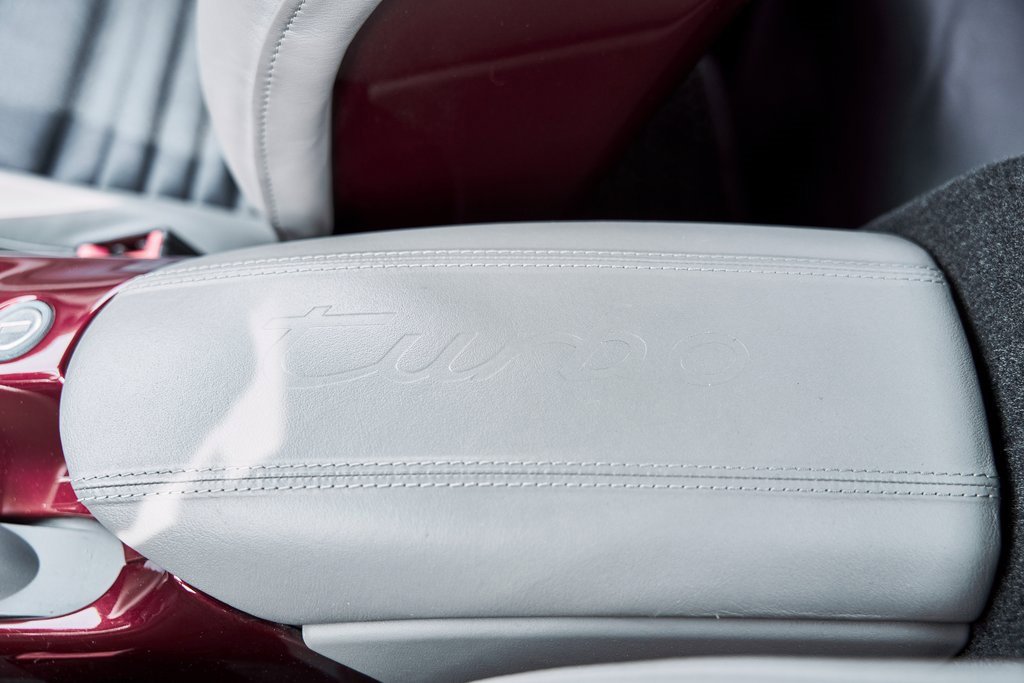 Used 2005 Porsche 911 Turbo image 64