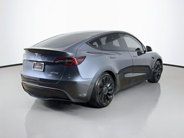 Used 2022 Tesla Model Y Performance AWD/4WD image 7