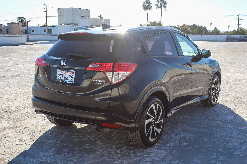 Used 2020 Honda HR-V Sport image 6