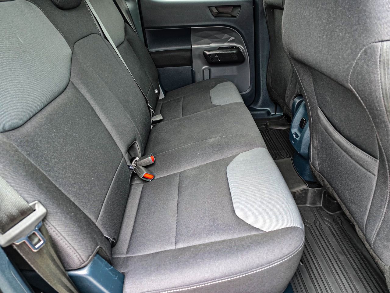 Used 2024 Ford Maverick XL image 35