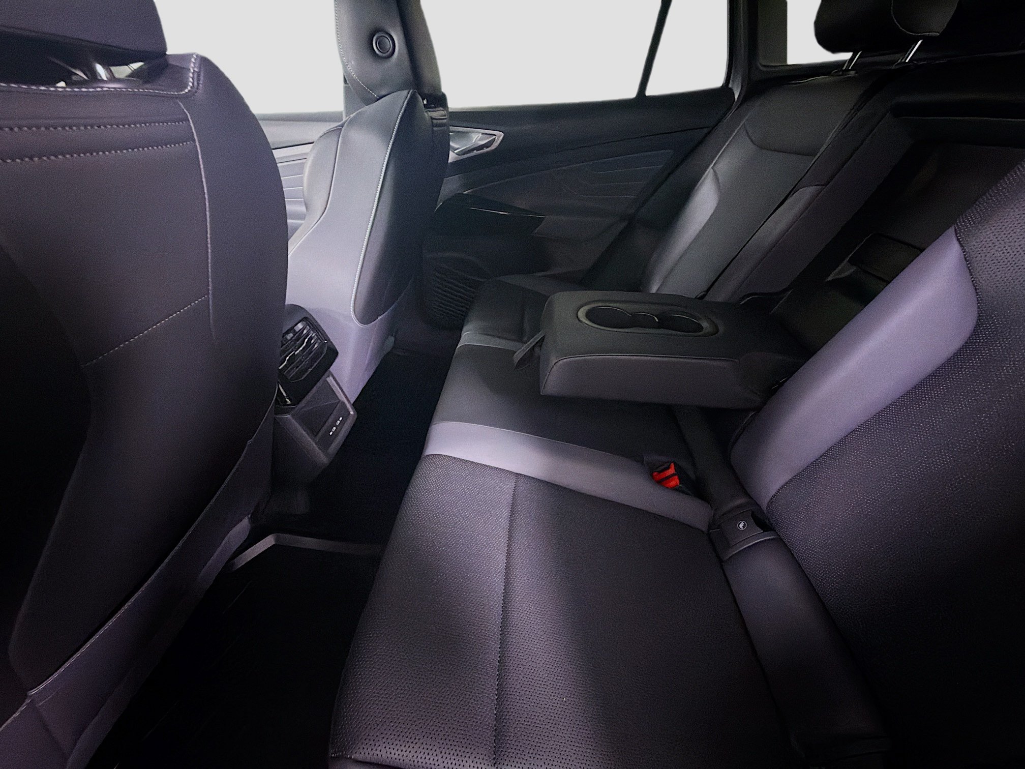 Used 2023 Volkswagen ID.4 Pro S RWD image 27
