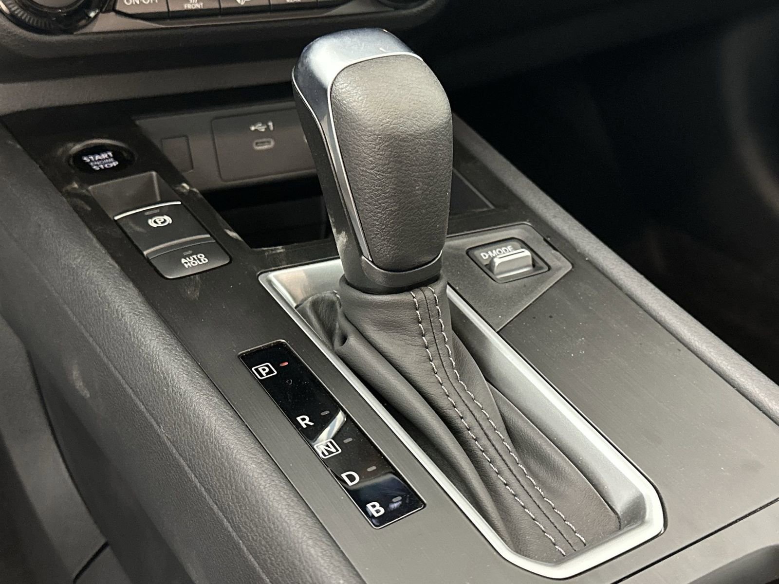 New 2026 Nissan Kicks SV w/ SV Premium Package FWD image 20
