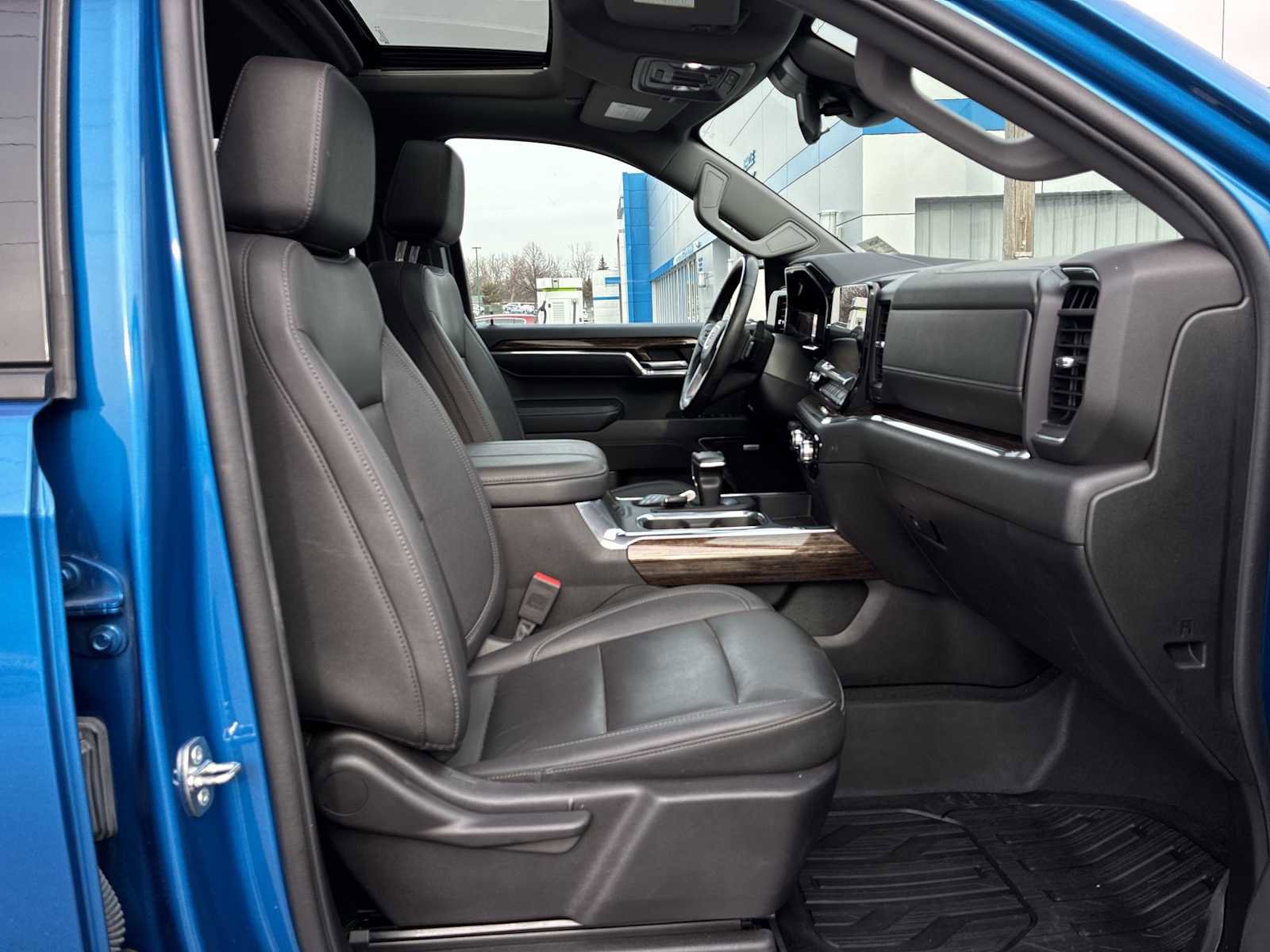 Certified 2024 GMC Sierra 1500 Elevation w/ Elevation Premium Package image 29