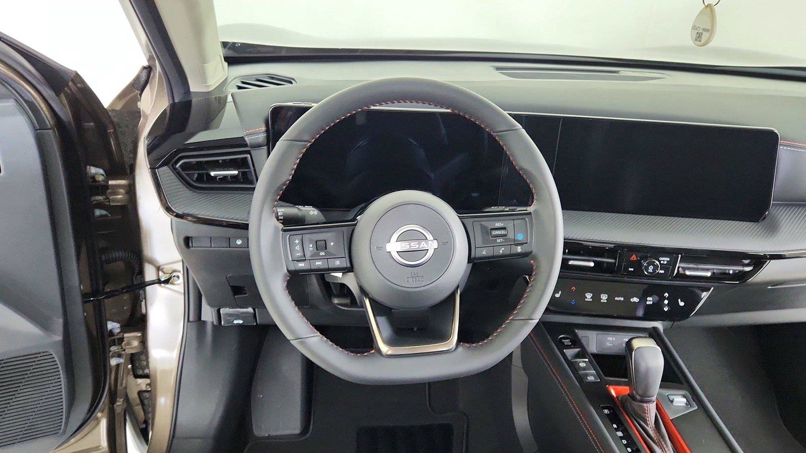 Used 2026 Nissan Kicks SR w/ Cold Weather Package AWD/4WD image 20