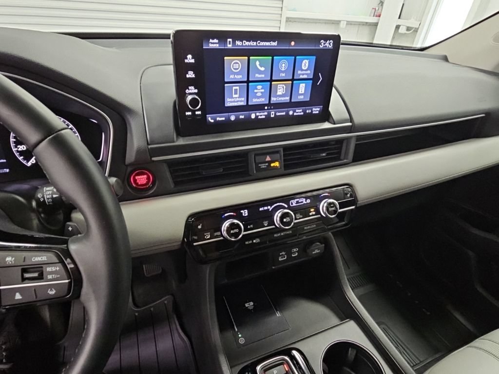 Used 2024 Honda Pilot EX-L image 13