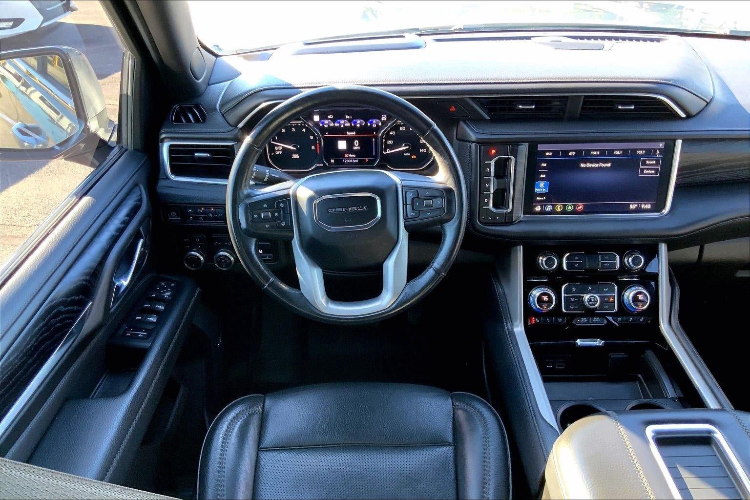 Used 2021 GMC Yukon Denali w/ Denali Ultimate Package AWD/4WD image 4