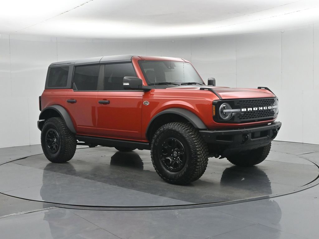 Used 2023 Ford Bronco Wildtrak image 26