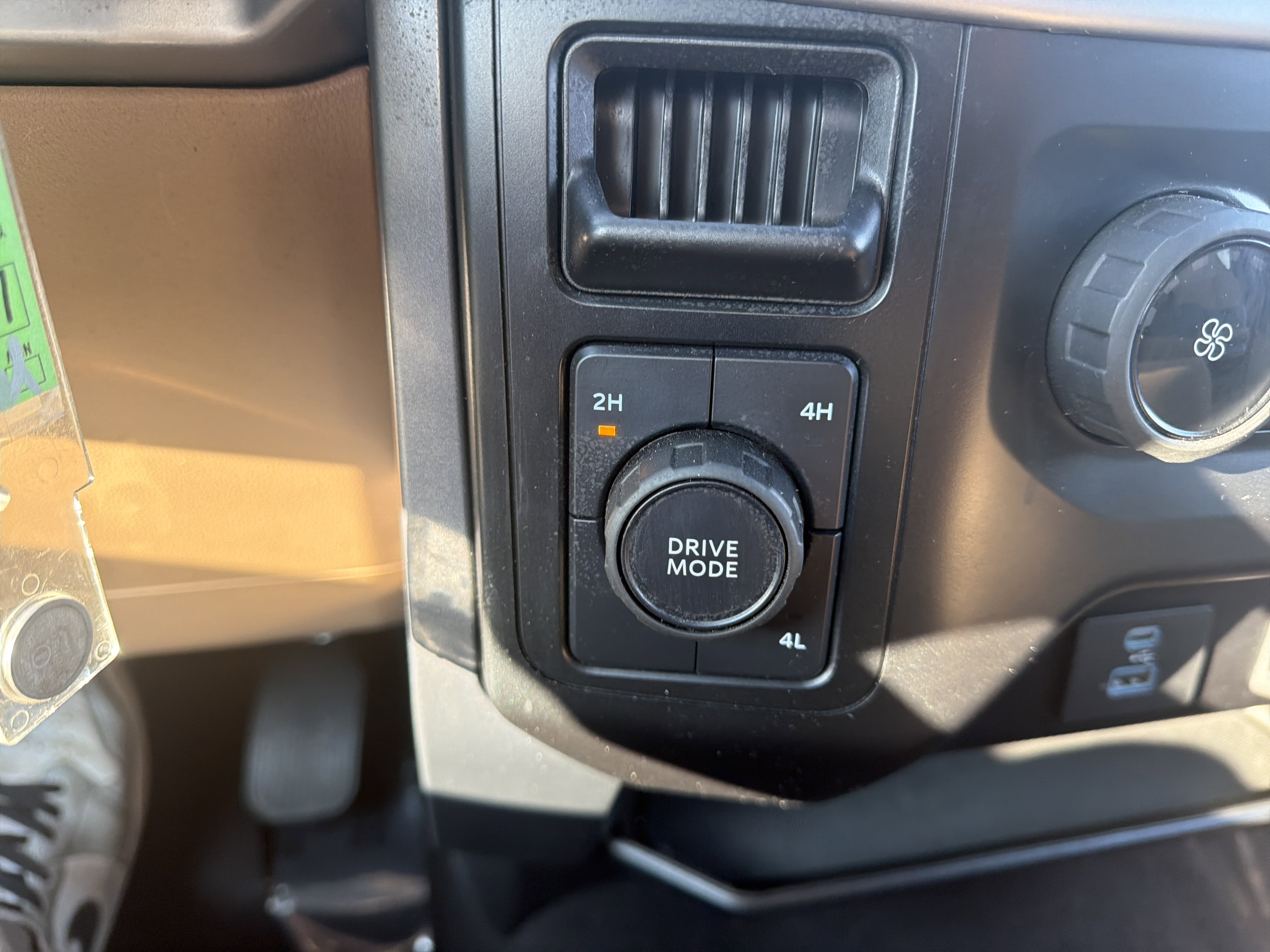 Used 2023 Ford F150 XLT image 29