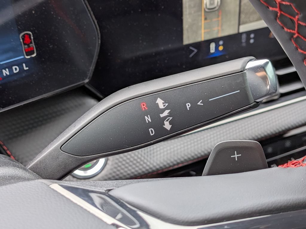 New 2026 Chevrolet Equinox RS w/ Safety and Technology Package FWD image 21