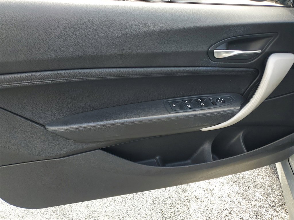 Used 2016 BMW M235i Convertible image 14