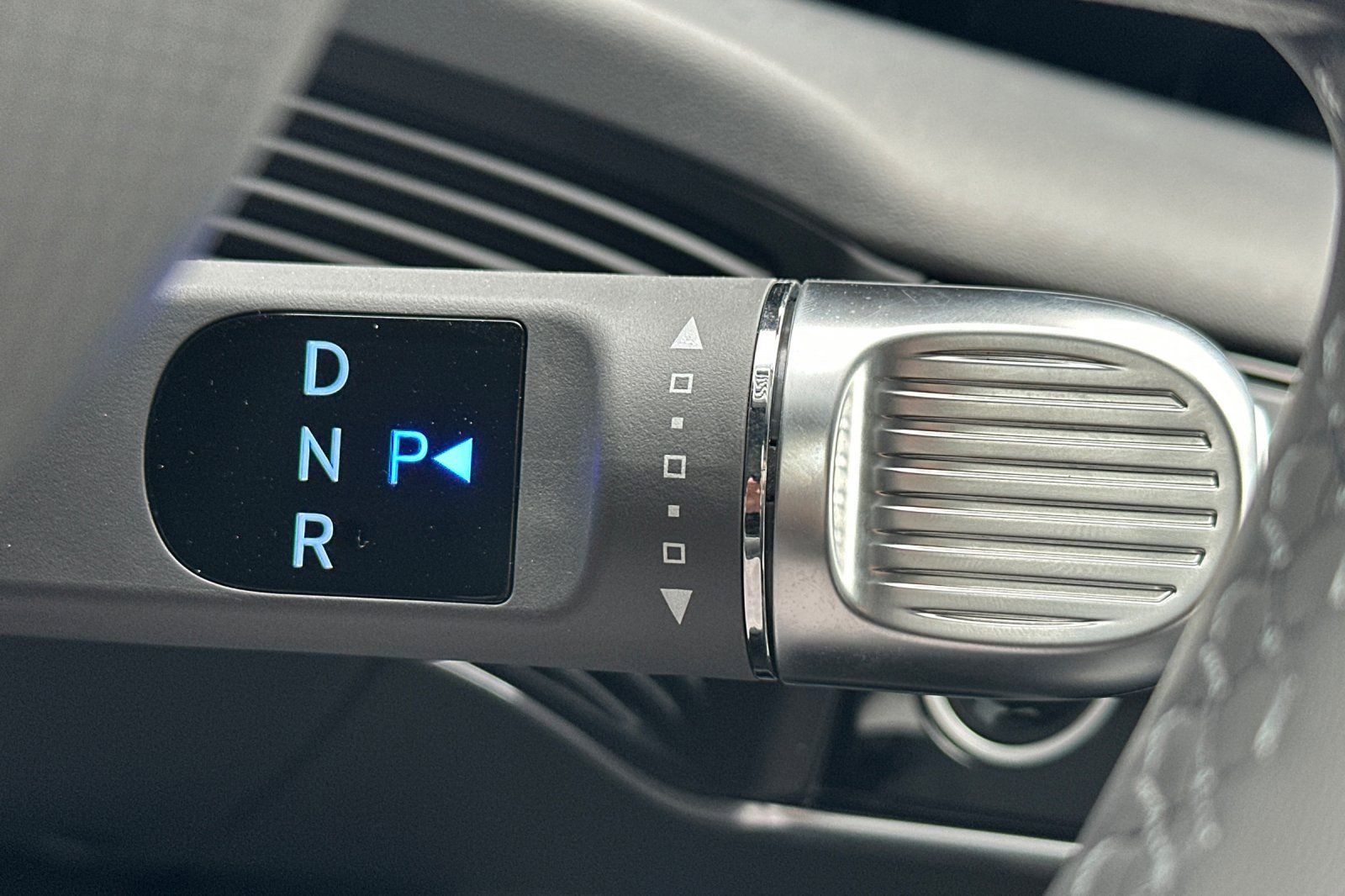 Used 2025 Hyundai Ioniq 5 SEL image 34