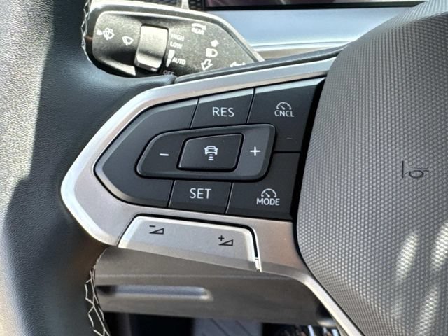New 2026 Volkswagen Tiguan SE FWD image 8