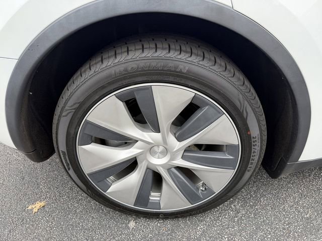 Used 2020 Tesla Model Y Long Range AWD/4WD image 40