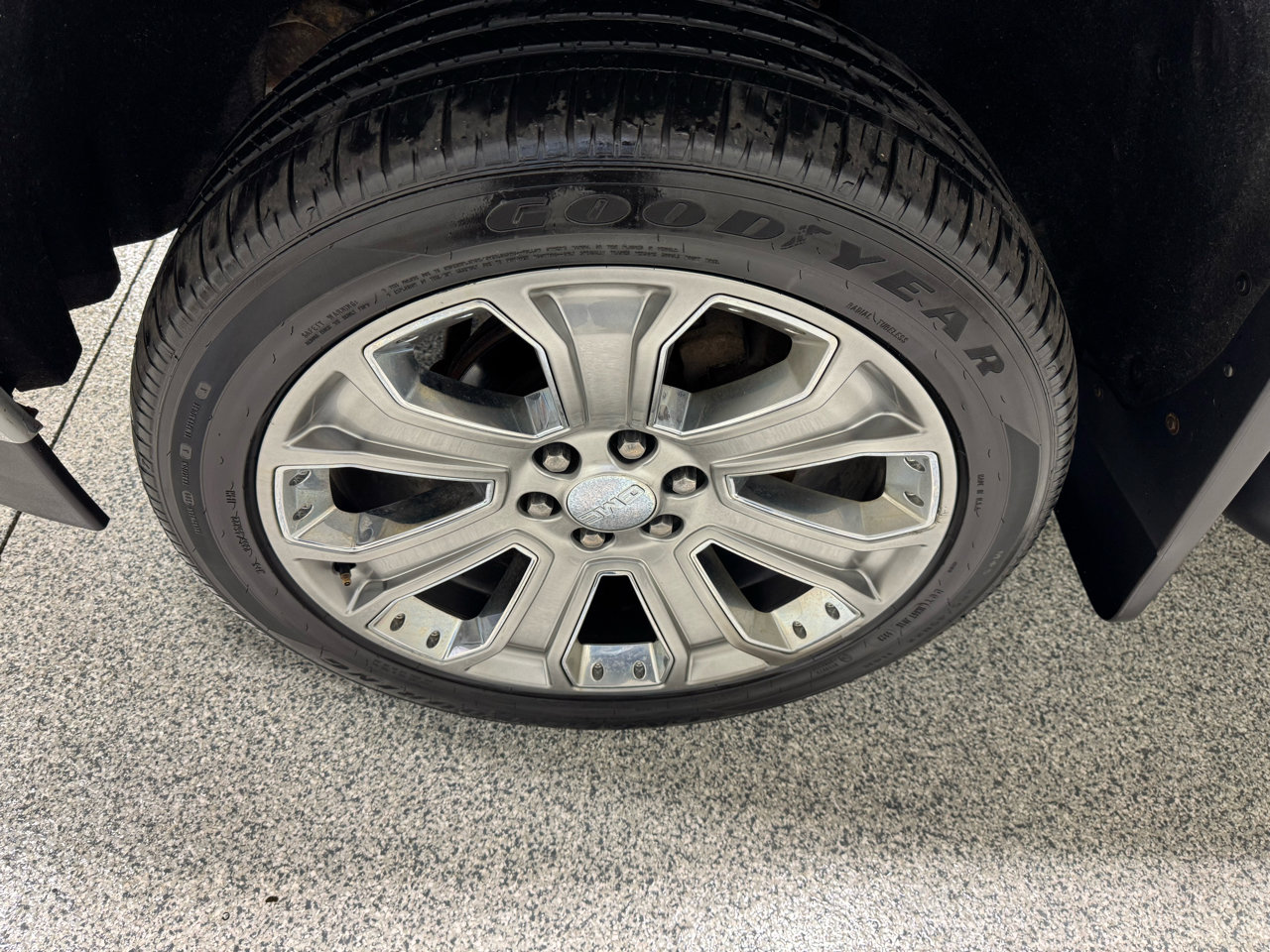 Used 2018 GMC Sierra 1500 Denali w/ Denali Ultimate Package image 5