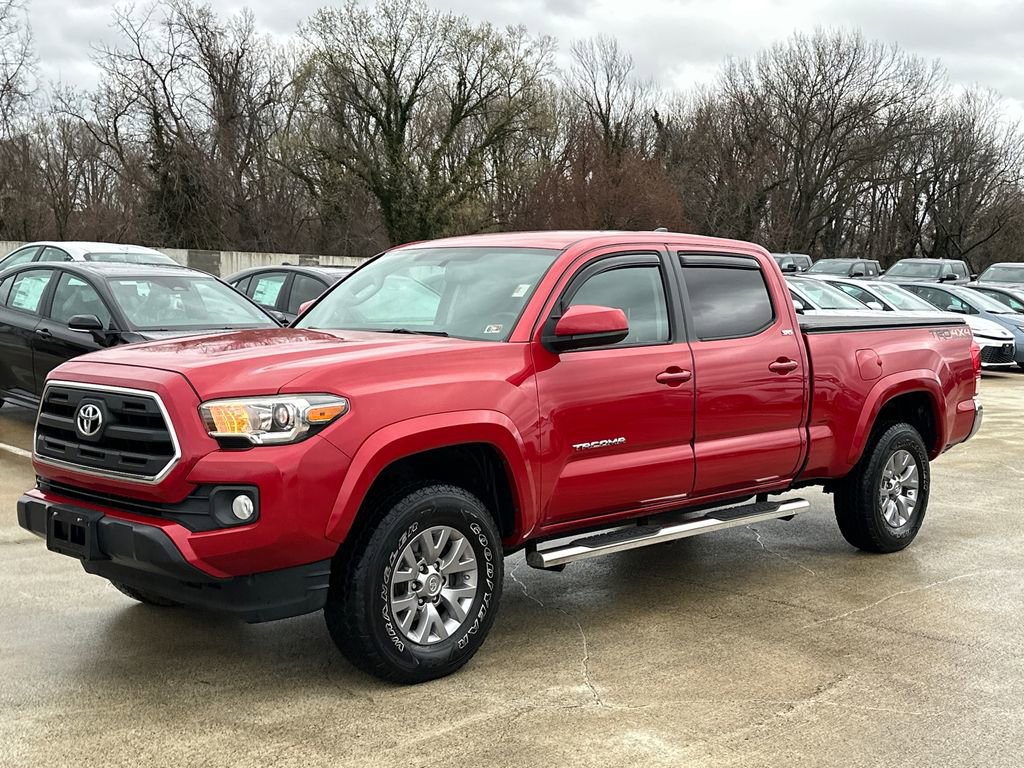 Used 2017 Toyota Tacoma SR5 w/ Tow Package image 2