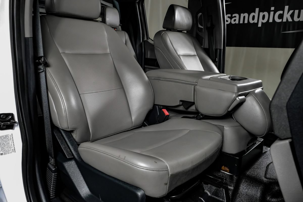 Used 2021 Ford F550 4x4 Crew Cab Super Duty w/ Power Equipment Group image 28