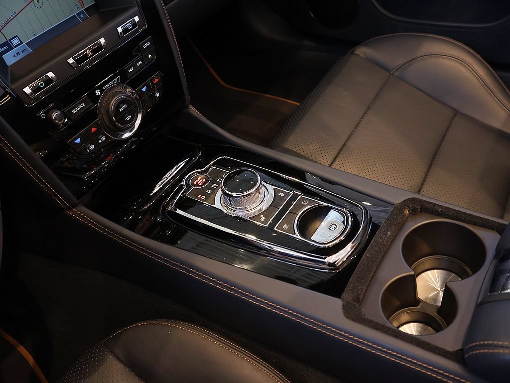 Used 2014 Jaguar XK Convertible RWD image 51