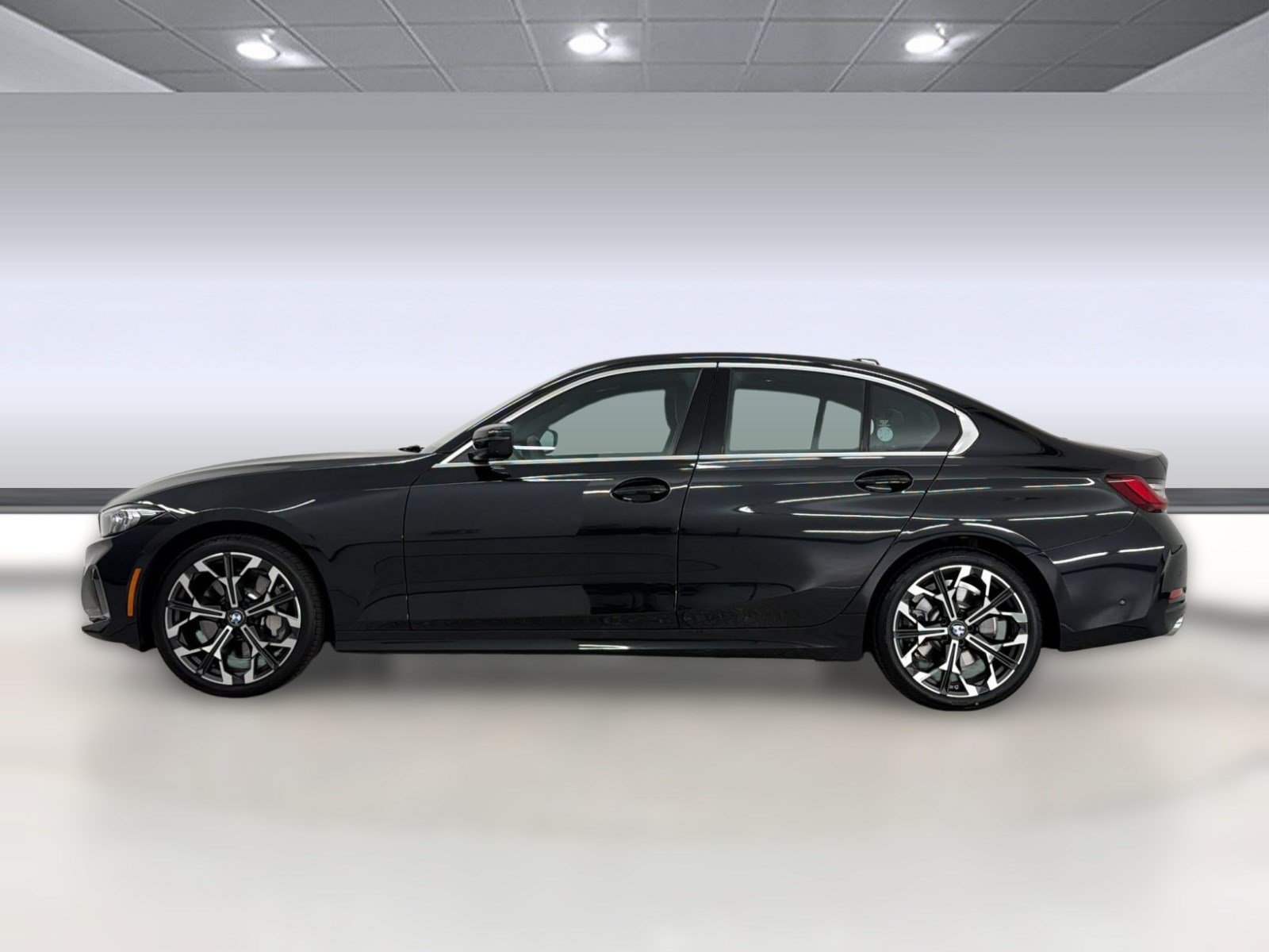 Certified 2026 BMW 330i Sedan RWD image 2