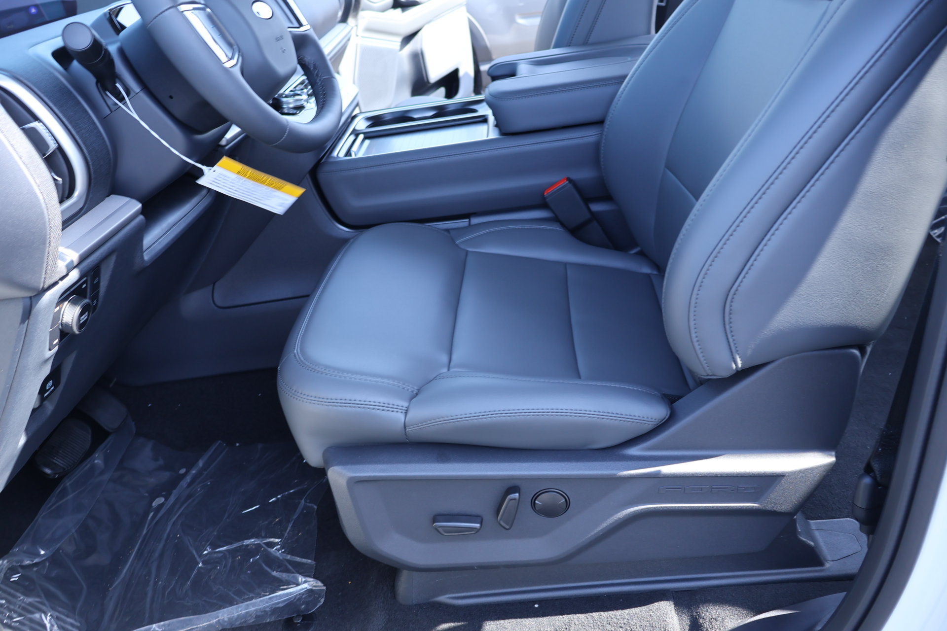 New 2027 Ford Expedition Active AWD/4WD image 13