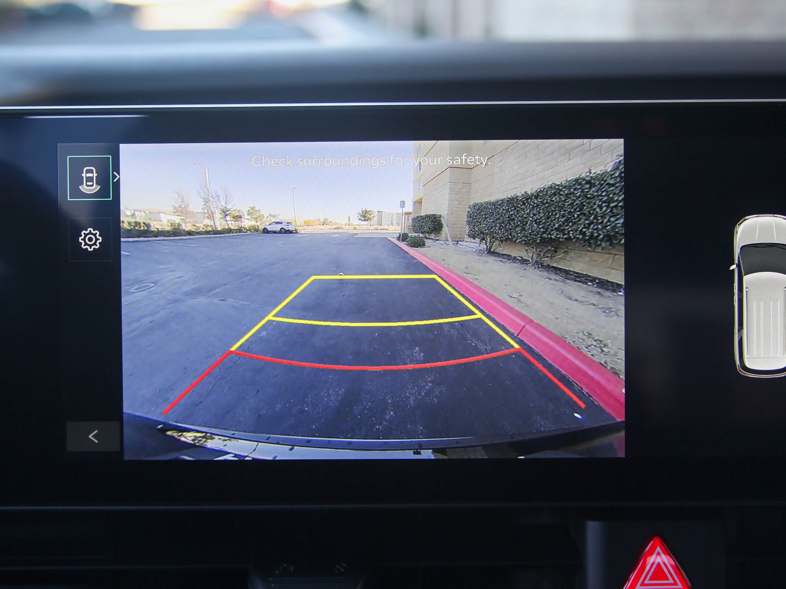 Used 2025 Kia Carnival EX image 14