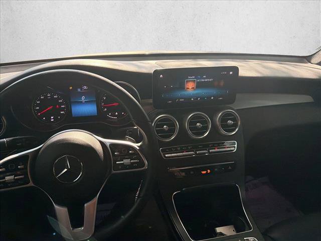 Used 2022 Mercedes-Benz GLC 300 image 9