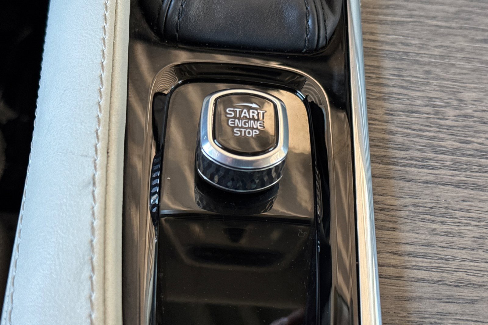 Used 2022 Volvo XC90 T6 Inscription image 23