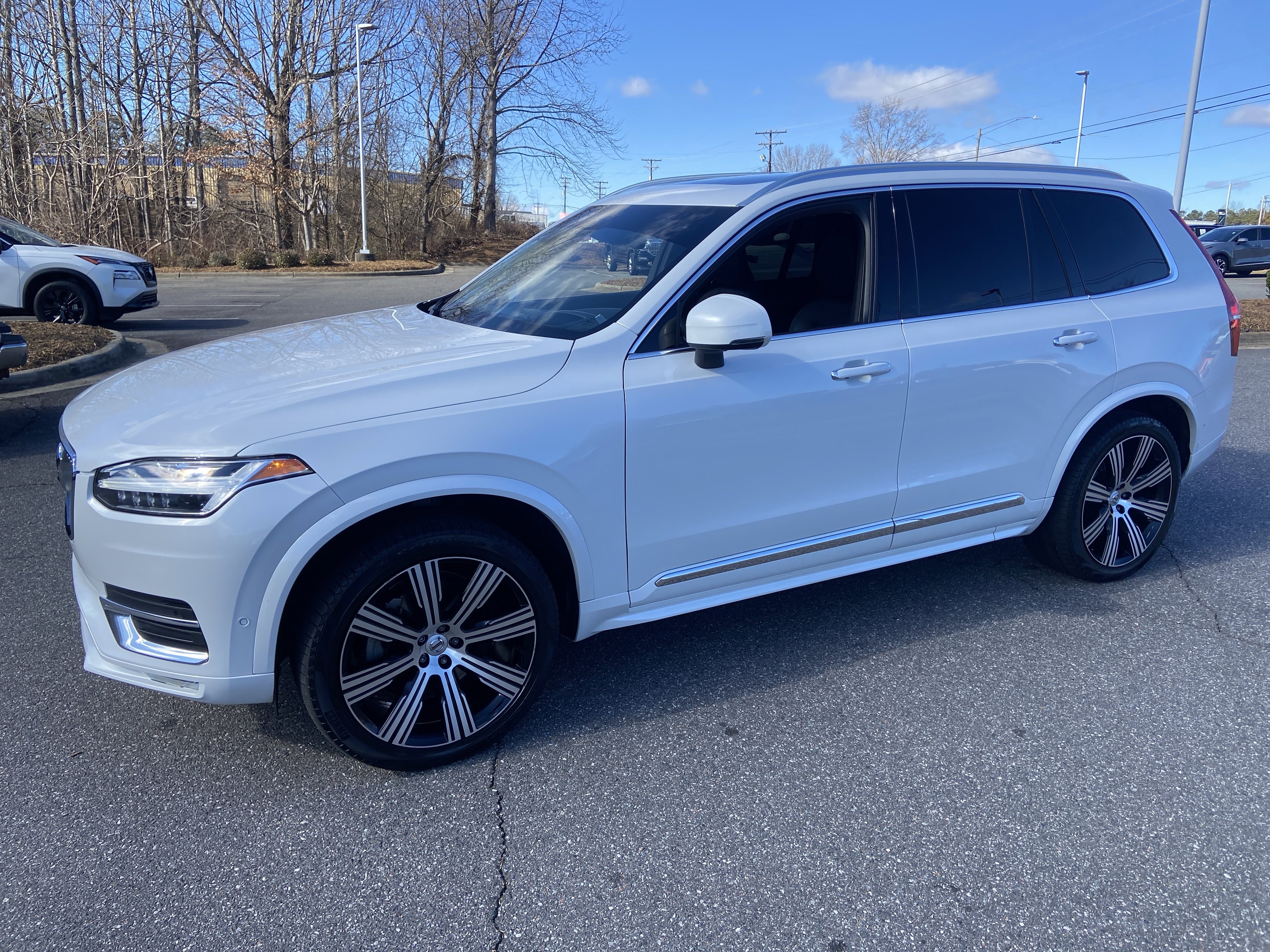 Used 2022 Volvo XC90 T6 Inscription w/ Advanced Package image 1