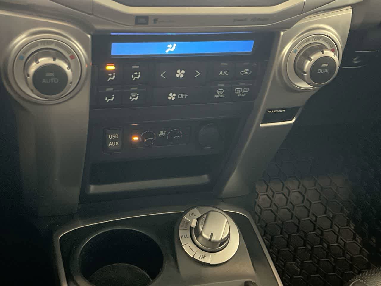 Used 2017 Toyota 4Runner Limited image 19
