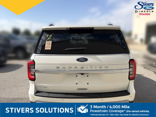 Used 2023 Ford Expedition Limited AWD/4WD image 7