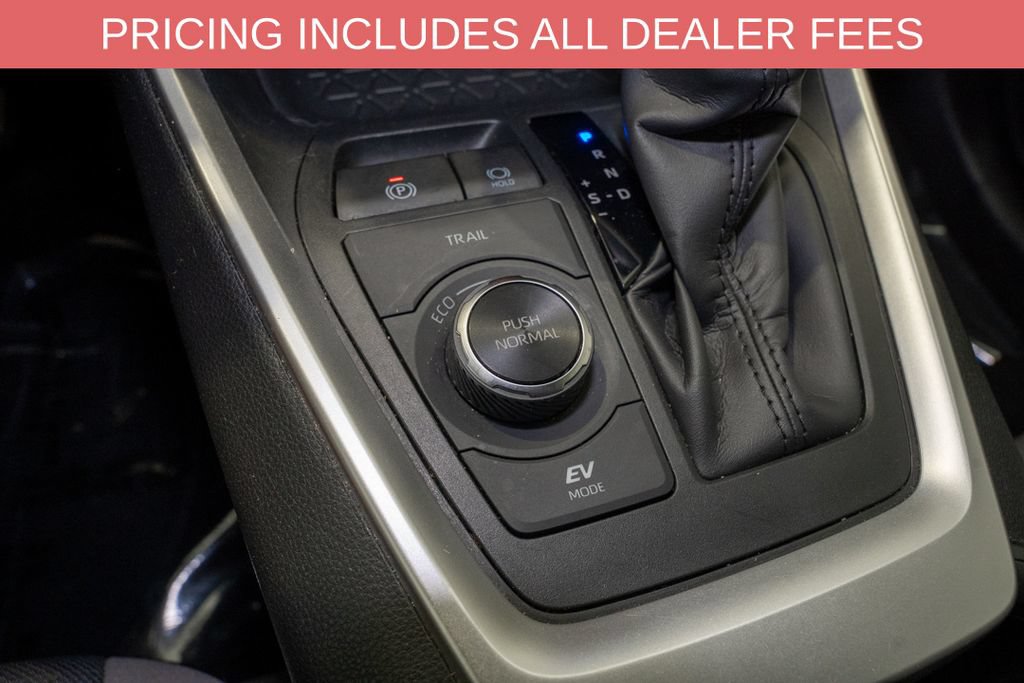 Certified 2023 Toyota RAV4 XLE AWD/4WD image 16