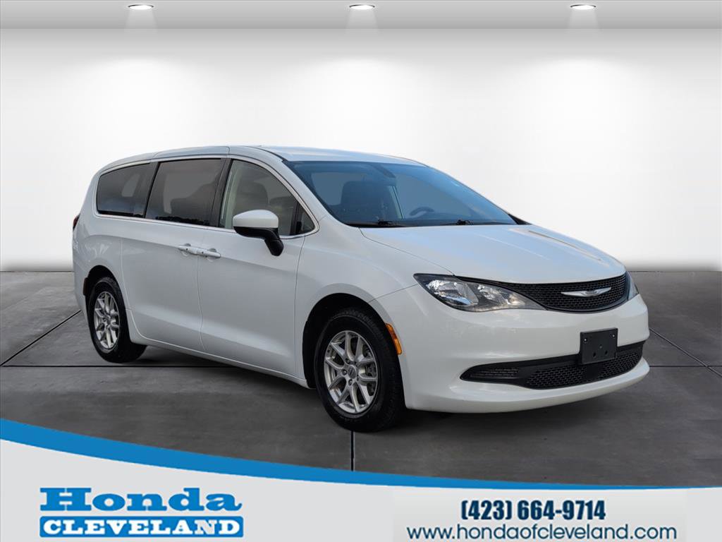 Used 2022 Chrysler Voyager LX