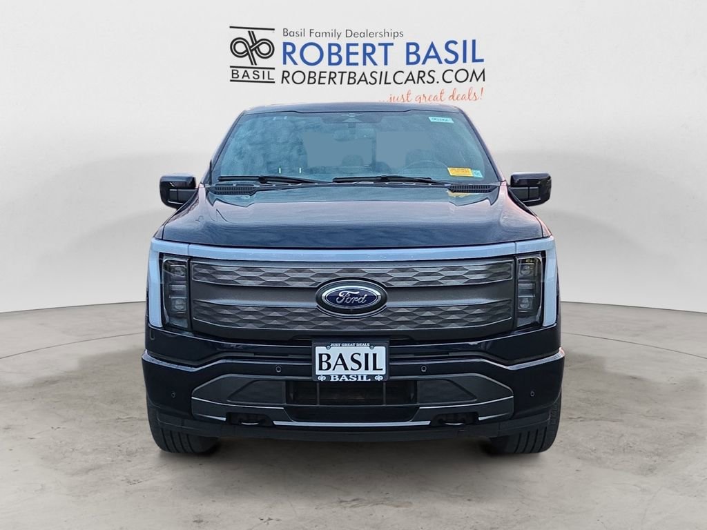 Used 2023 Ford F150 Lightning Lariat w/ Equipment Group 511A High image 8
