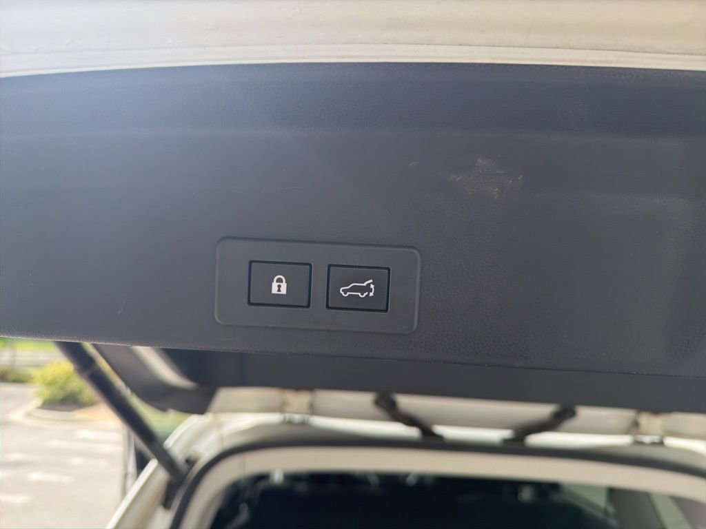 Used 2020 Subaru Ascent Premium w/ Convenience Package AWD/4WD image 22