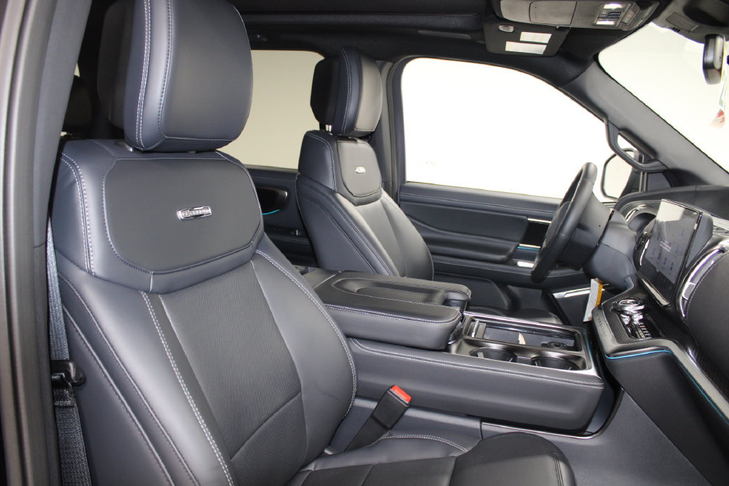 New 2027 Ford Expedition Max Platinum w/ Stealth Appearance Package AWD/4WD image 22