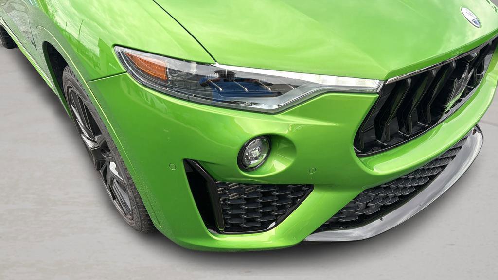 Used 2023 Maserati Levante Modena image 10