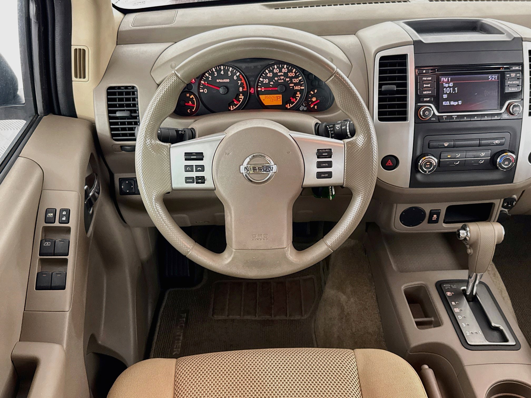 Used 2018 Nissan Frontier SV RWD image 15