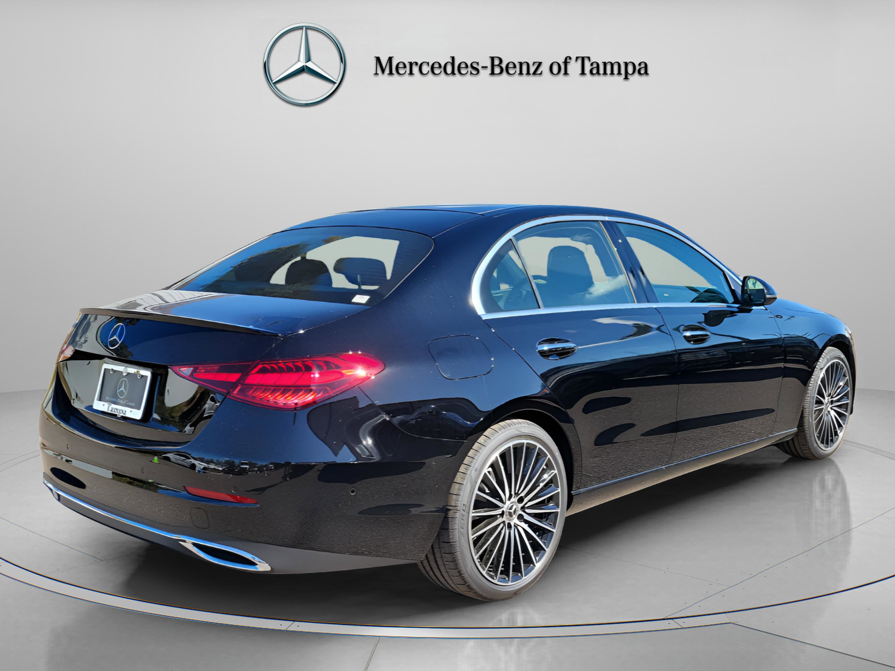 Certified 2026 Mercedes-Benz C 300 Sedan image 4