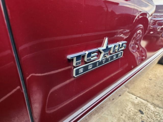 Used 2015 Chevrolet Silverado 1500 LT w/ Texas Edition, 1LT Trim RWD image 9