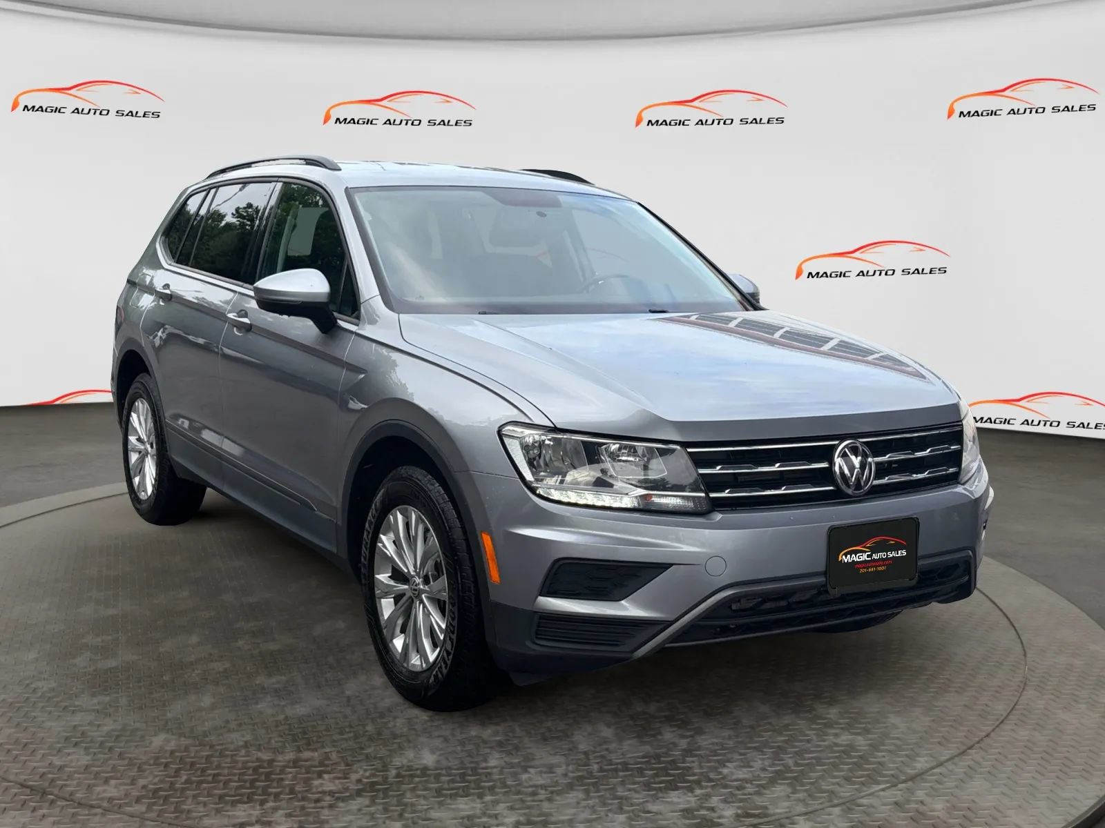 Used 2020 Volkswagen Tiguan S w/ 3rd Row Seat Package AWD/4WD image 5