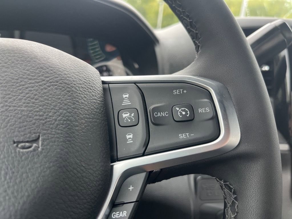 Used 2025 RAM 5500 Tradesman image 32