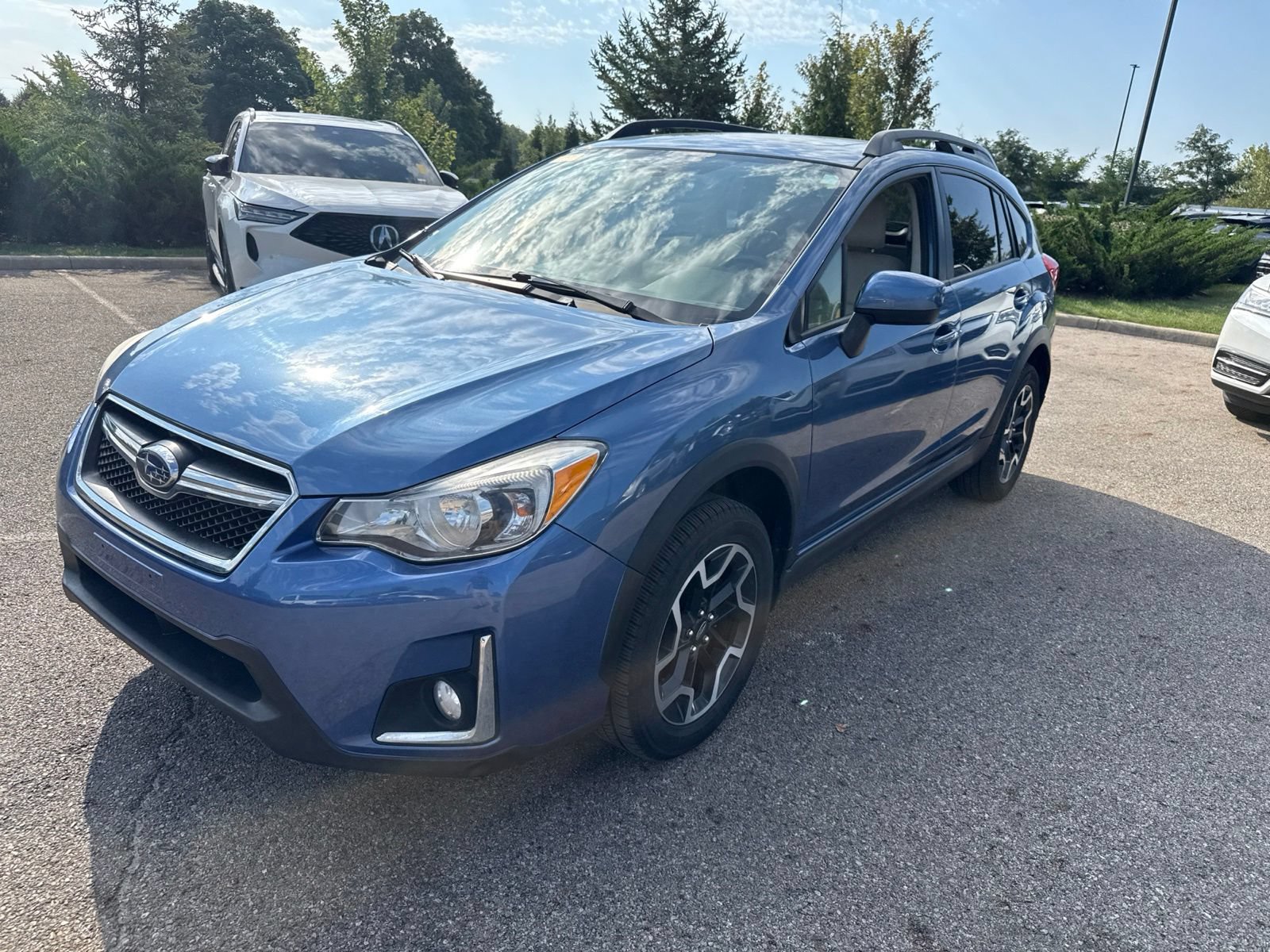 Used 2016 Subaru Crosstrek 2.0i Premium w/ Moonroof Package