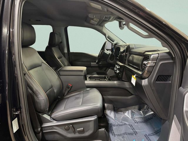 Used 2026 Ford F250 Lariat w/ FX4 Off-Road Package image 30