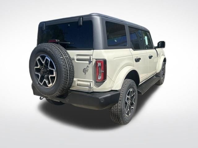 New 2026 Ford Bronco Outer Banks image 5