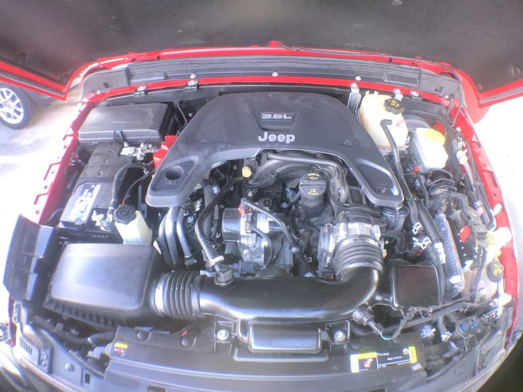 Used 2021 Jeep Wrangler Sport image 11