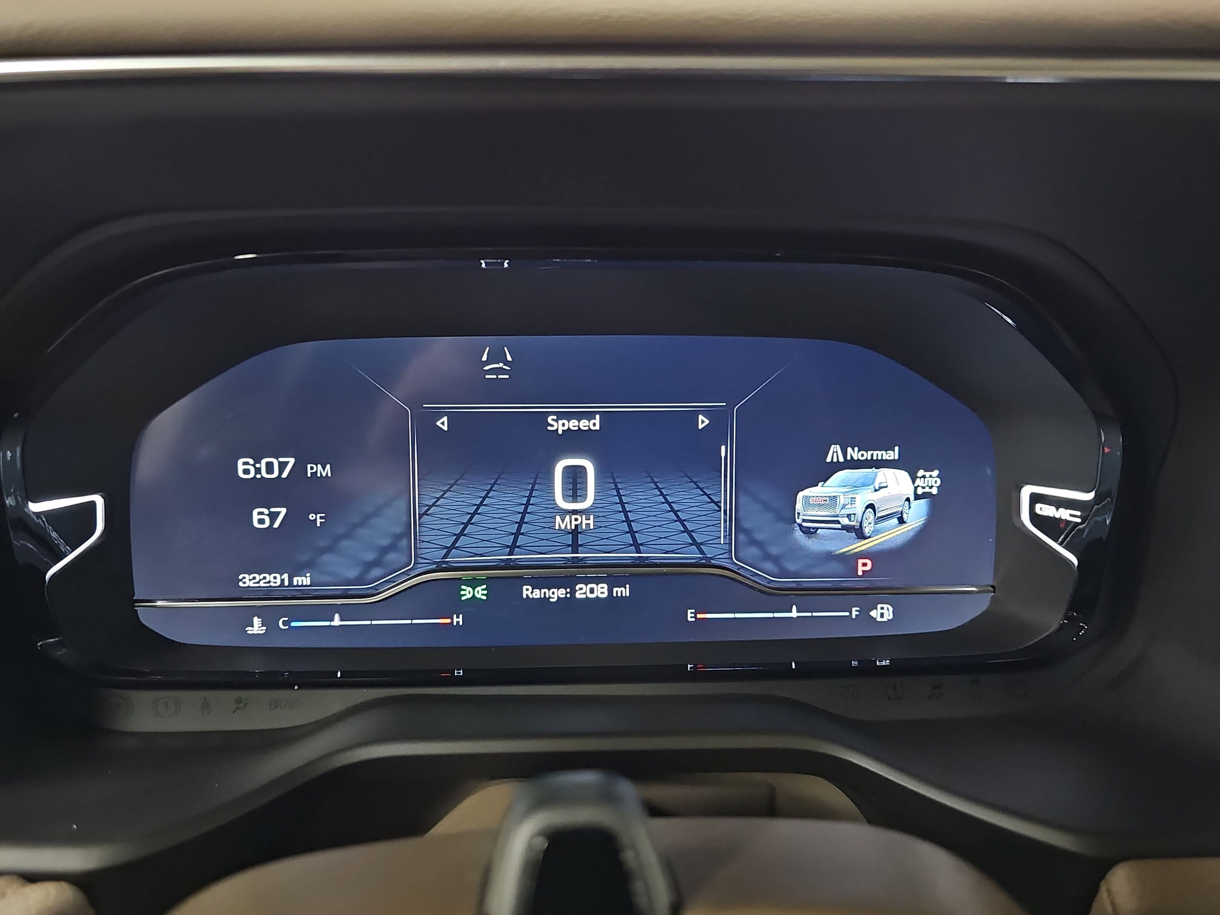 Used 2024 GMC Yukon Denali w/ Advanced Technology Package image 20